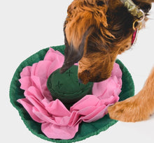 Afbeelding in Gallery-weergave laden, Snuffelmat Lotus 45x45cm