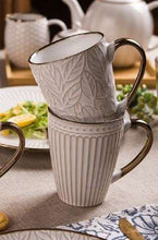 Afbeelding in Gallery-weergave laden, Servies Crème/Gold