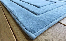 Afbeelding in Gallery-weergave laden, Badtapijt met boord