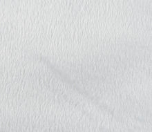 Afbeelding in Gallery-weergave laden, Dierenkussen dubbelzijdig super soft ecru 107x65cm
