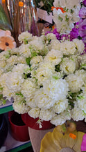 Afbeelding in Gallery-weergave laden, Crysanten boeket 34cm
