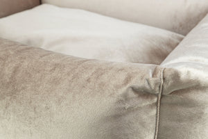 Dierenkussen afneembare hoes luxe Velours 3 kleuren 2 maten