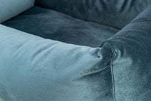 Afbeelding in Gallery-weergave laden, Dierenkussen afneembare hoes luxe Velours 3 kleuren 2 maten

