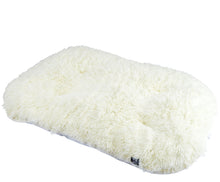 Afbeelding in Gallery-weergave laden, Dierenkussen dubbelzijdig super soft ecru 107x65cm
