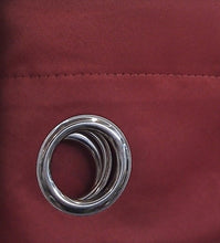 Afbeelding in Gallery-weergave laden, Gordijn rood verduisterend set van 2 135x240cm met ringen
