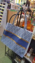 Afbeelding in Gallery-weergave laden, Strandtas blue gold 45x32cm
